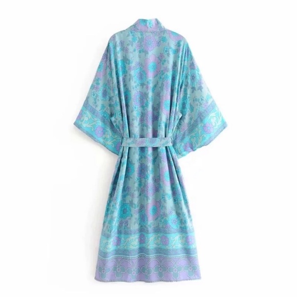 SOLD OUT Blue & Purple Bohemian Floral Kimono Duster Wrap - Picture 4 of 6
